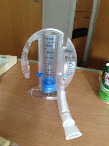 This is a breathing measurement tool that encourages the patient to expand their lungs. 